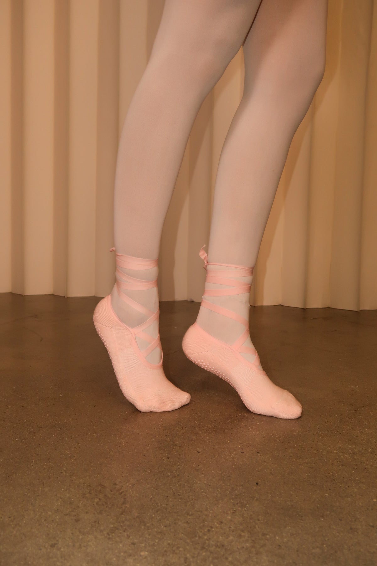 Ballet Grip Sock- Ballet pink